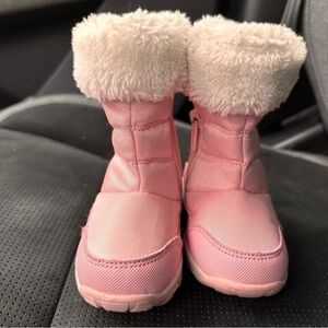 ⭐️ 3M Thinsulate - Winter boots with side zipper. Size 6